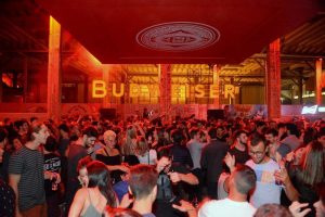 Quem curtiu o fim de semana no Budweiser Basement (RJ) e na Festa da Esbórnia em SP