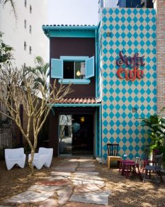 Sofá Café lança o Coffeeaholic