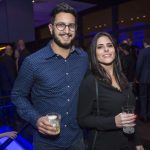 Felipe Lombardi assopra as velinhas no TETTO bar