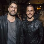 Felipe Lombardi assopra as velinhas no TETTO bar
