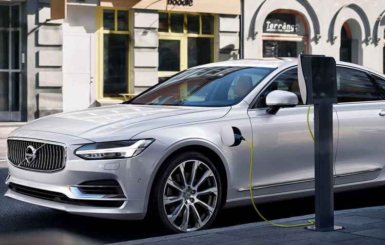 Volvo anuncia que lançará apenas carros elétricos e híbridos a partir de 2019