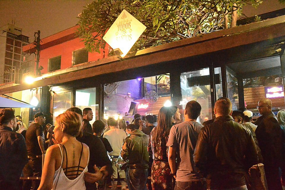 Boteco na Vila Madalena oferece festa no Dia dos Solteiros