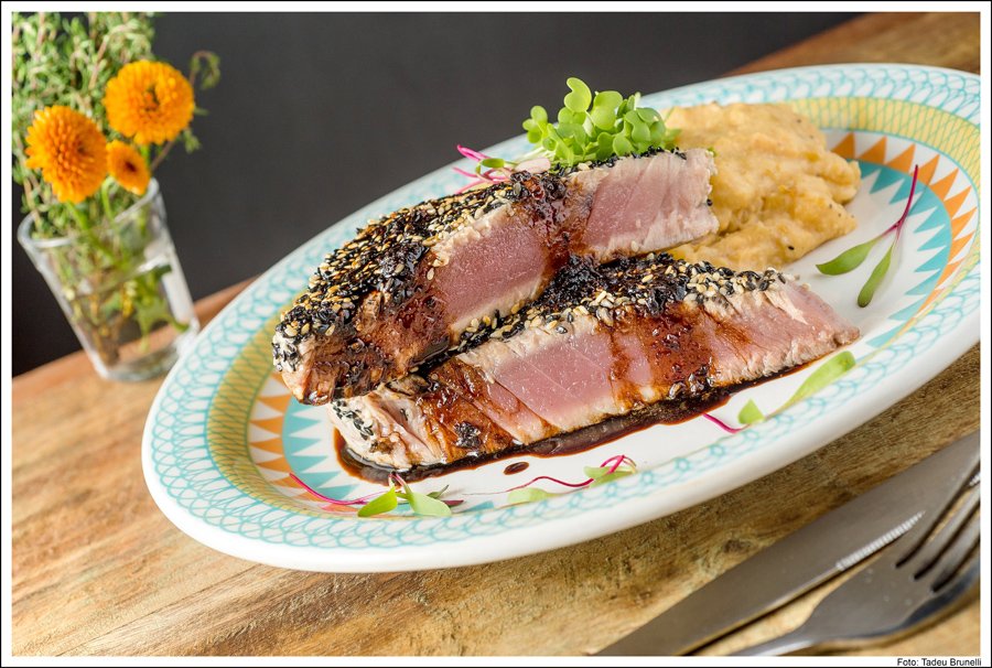 Restaurante com sistema fast casual inaugura no Itaim