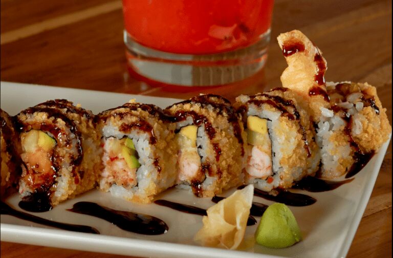 Restaurante asiático dá 50% de desconto em sushis e drinks