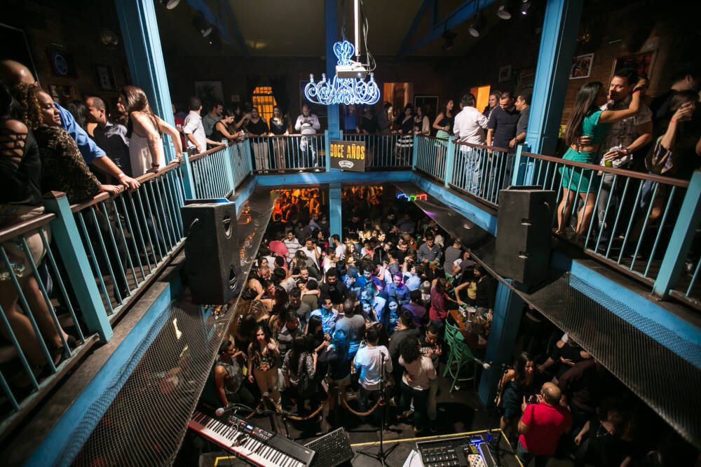 Programe sua quinta-feira com a agenda lounge*