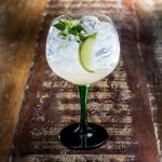 Roteiro do gin: Confira 7 lugares que oferecem drinks com a bebida do momento