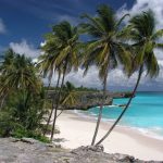 10 praias incríveis pra conhecer no Caribe