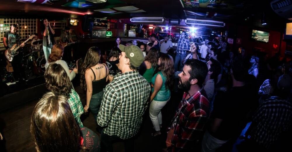 HOJE já é dia de festejar o fim de semana! Veja na agenda lounge* o que tem pra fazer