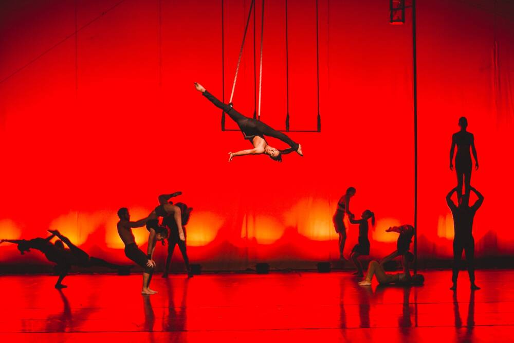Jurerê Internacional terá cinema ao ar livre e circo gratuitos no final de semana