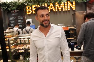 Galeria Oscar inaugura na Oscar Freire