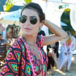 Com hits dos anos 60, 70 e 80, a Kombi Party resgatou a era hippie em Trancoso