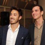 Veja quem apareceu na Vernissage da artista Bia Hayasaki na Breton
