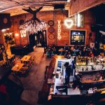 Trabuca Bar comemora 1 ano com festa só para convidados