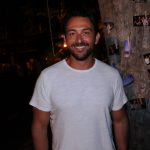 Carneiros tem festa de ano novo inspirada em Ibiza e Mykonos
