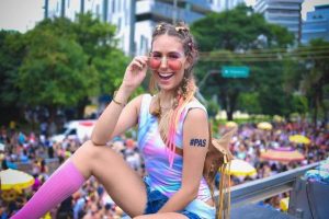 Bloco Beleza Rara agita as ruas de SP