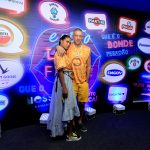 Foliões curtem 2ª noite de desfiles no NOSSO Camarote