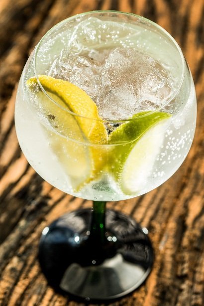 Boteco São Bento e São Conrado homenageiam mulheres com drinks