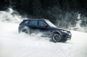 Jaguar Land Rover encara uma nova missão com James Bond