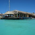 Aruba: águas transparentes e verão o ano inteiro