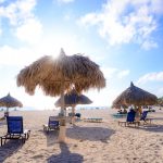 Aruba: águas transparentes e verão o ano inteiro