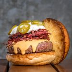 Hamburgueria premiada chega a São Paulo