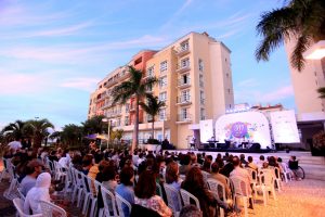 Jurerê Internacional é palco de festivais de jazz e sapateado