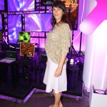 Famosos marcam presença no espaço Vivo da SP-Arte