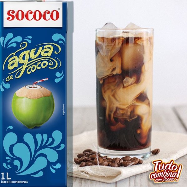Café gelado com água de coco