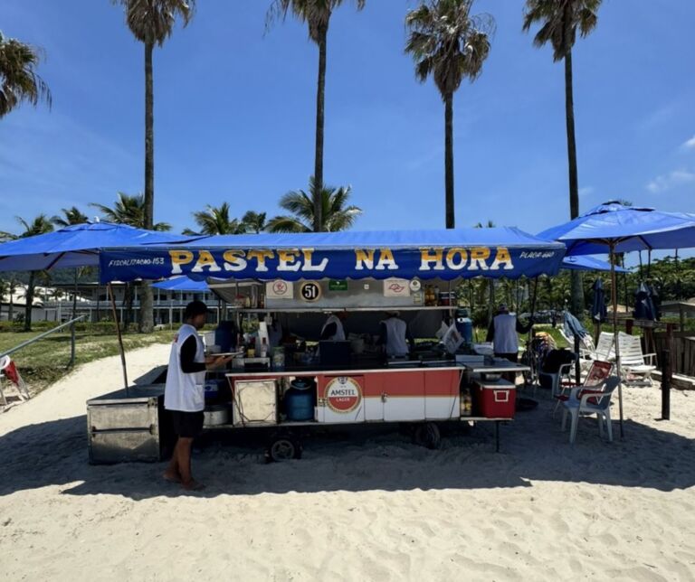 Lanches Guaru: o point da Praia da Enseada para quem preza por qualidade.